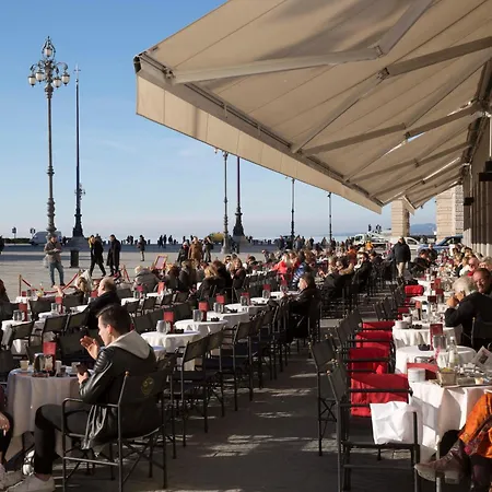 Urbanauts Ginnastica Apartahotel