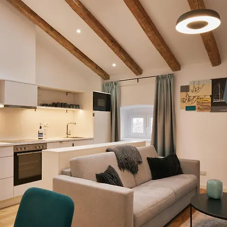 Hotel apartamentowy Urbanauts Ginnastica 4*